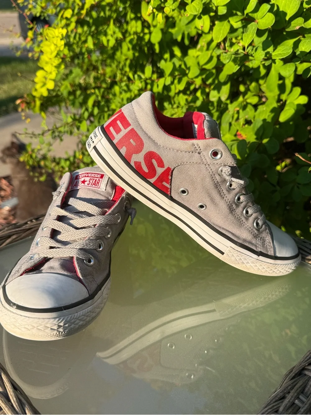 Converse Kids Low Top Canvas Sneakers - Slip In or Tie - Gray & Red - Size 5